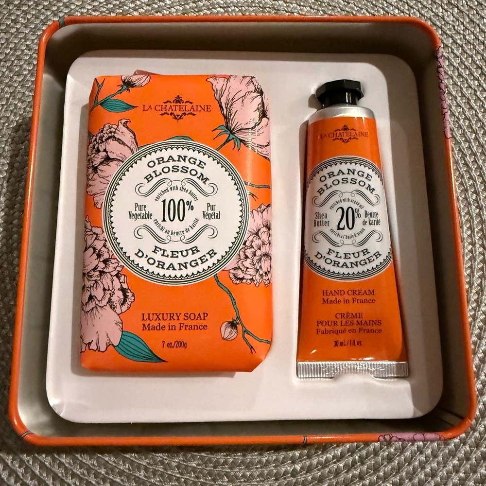 NWOT La Chatelaine Orange Blossom Hand and Body Duo in reusable tin